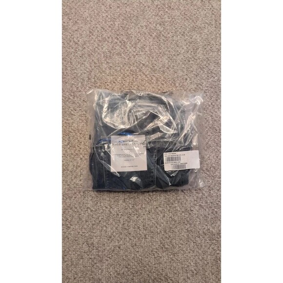 Good American Blue Straight Leg Jeans - Picture 6 of 8